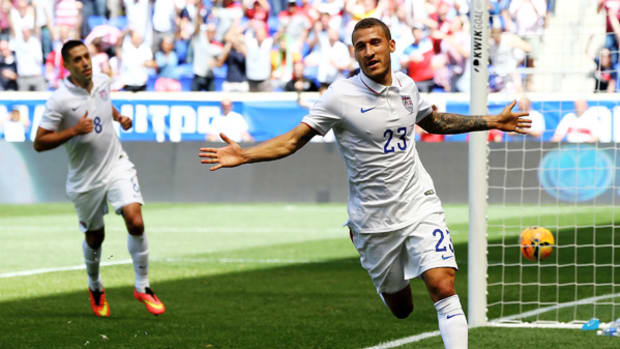 USMNT Defeats Turkey In Front of Record Crowd
